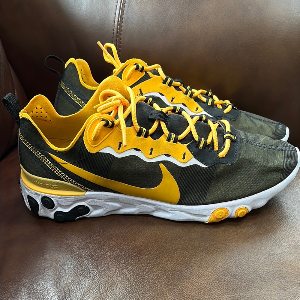 Men's Pittsburgh Steelers Nike Black React Element 55 Shoes